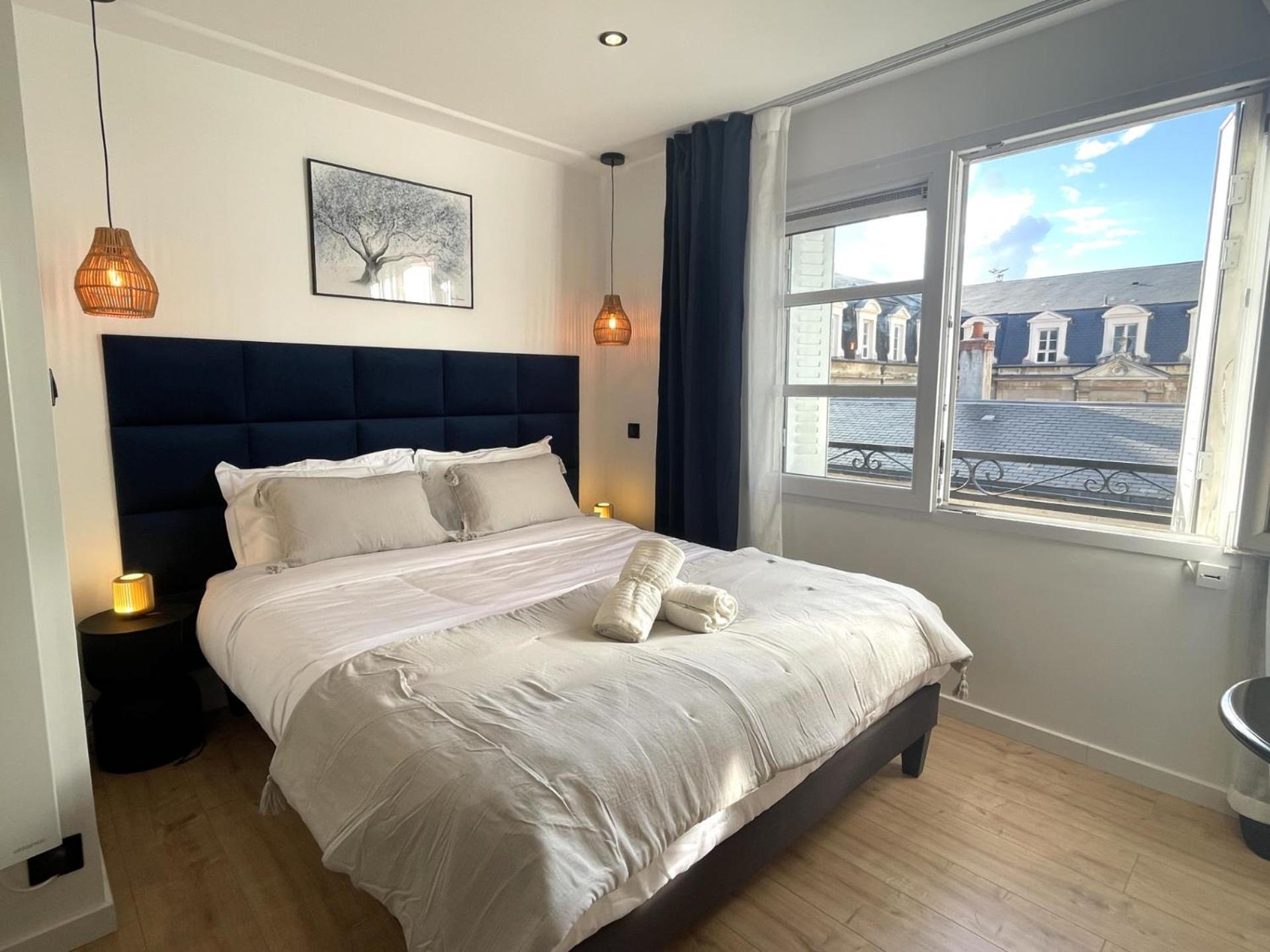 Sous Le Chene Bleu - Appartement Cosy Au Coeur De Дижон Екстериор снимка